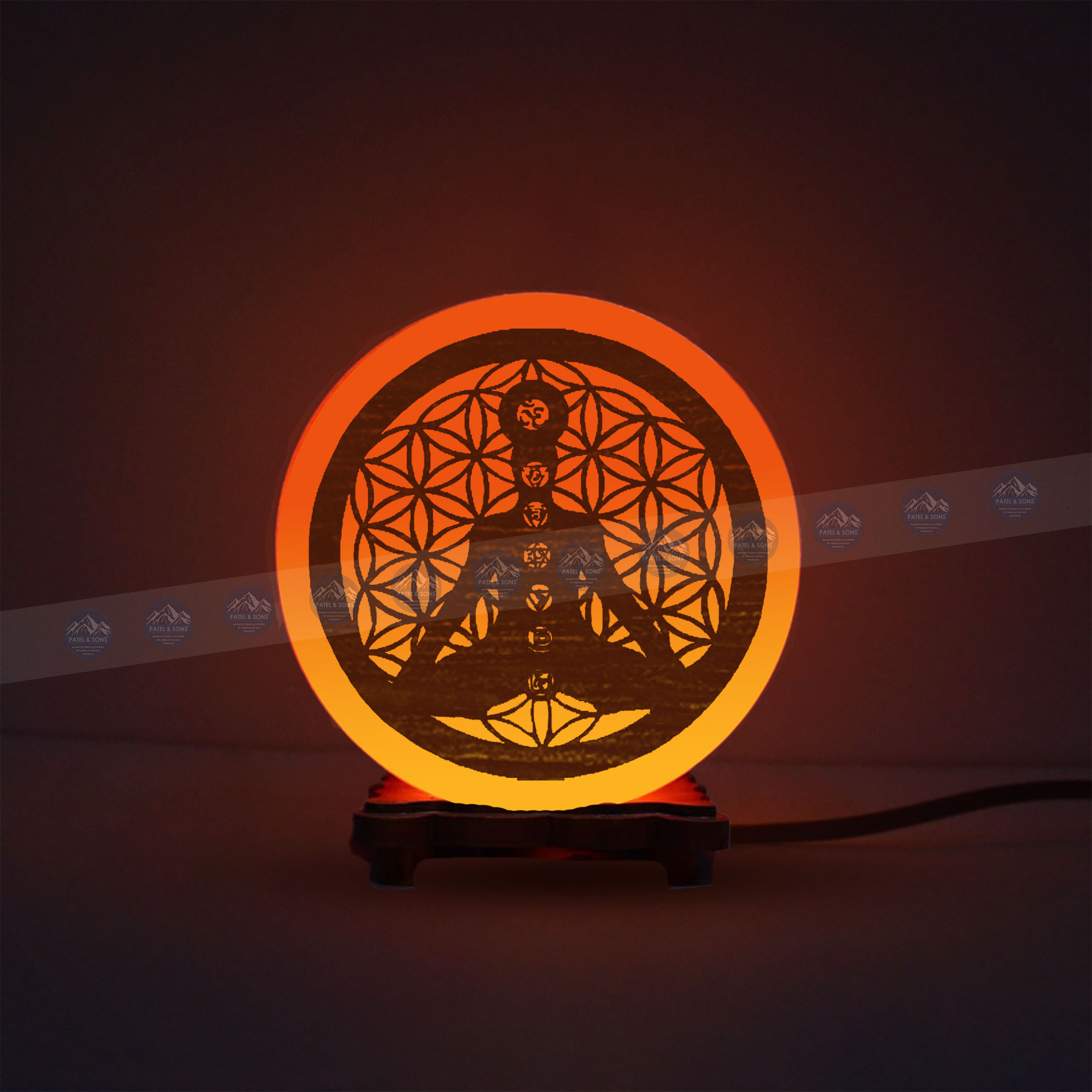 Pink-Salt-Lamp-Wooden-Round-Sheet-(7-Chakras)