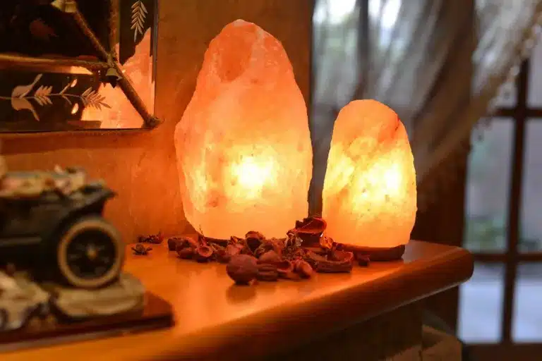 rocksaltpns-Himalayan-Salt-Lamp-the-amazing-benefits-of-pink-white-salt-lamps-what-do-they-really-do-img3